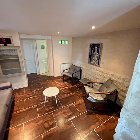 Atypique A Royan, 300 M De La Apartament Royan